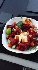 beetroot-and-halloumi